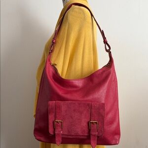 Fossil Vibrant Red Leather Shoulder Bag